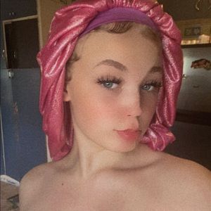 Meet your Posher, Paris